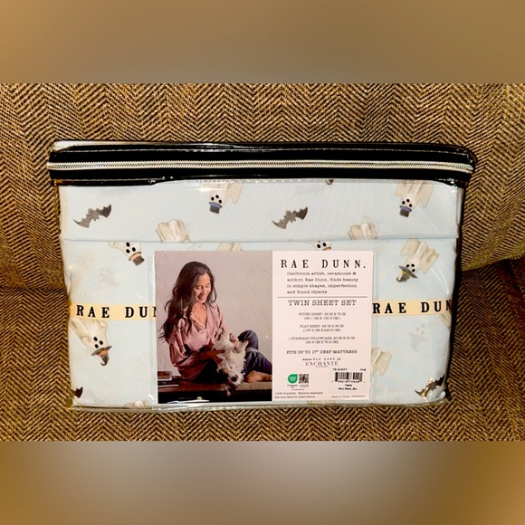 NWT Rae Dunn Twin Sheet Set Blue Halloween Boo Bats Seasonal Fall Season - Picture 1 of 2